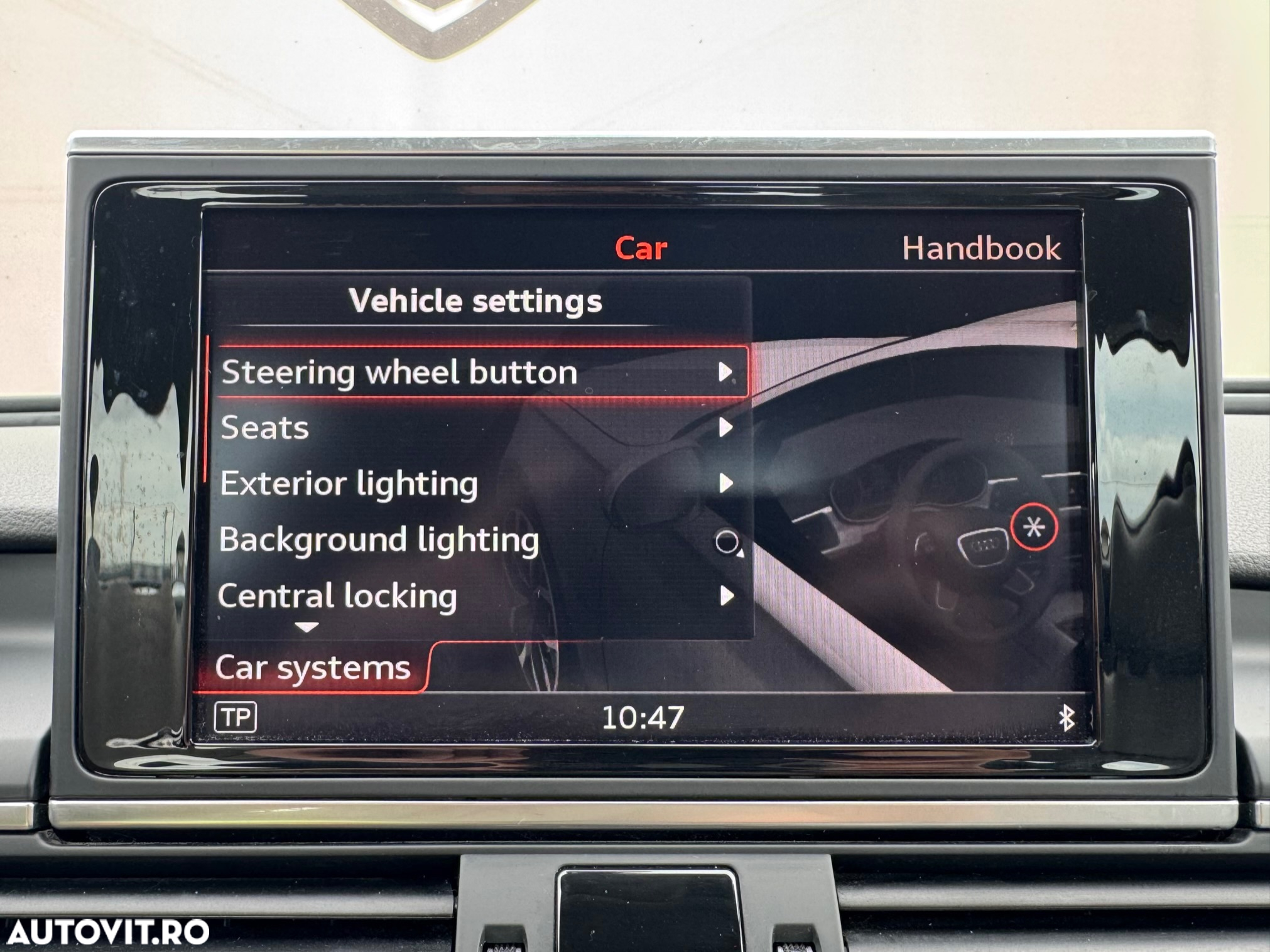 Audi A6 Avant 2.0 TDI Ultra S tronic - 23