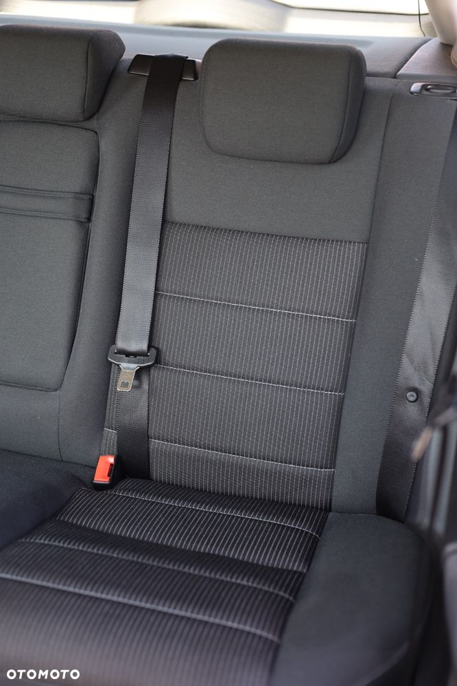 Ford Focus 1.8 Titanium - 36