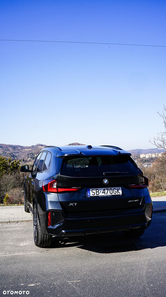 BMW X1 sDrive18i M Sport - 3