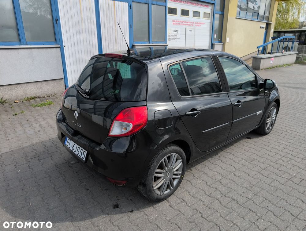 Renault Clio 1.2 16V Night&Day - 5