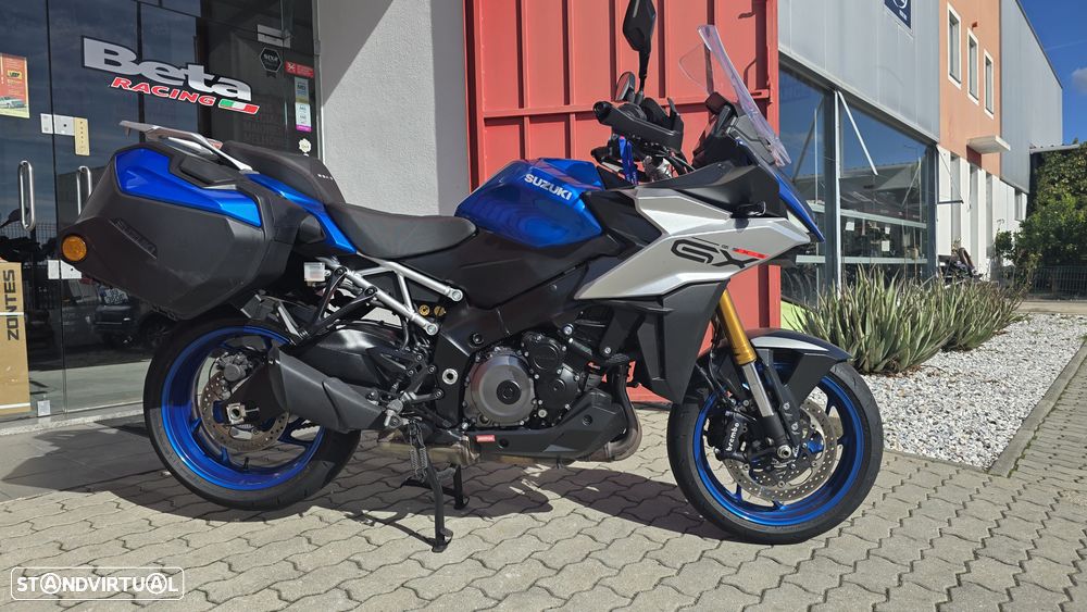 Suzuki GSX 1000 Gx - 2