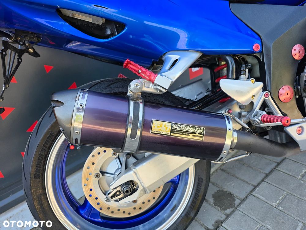 Honda CBR - 19