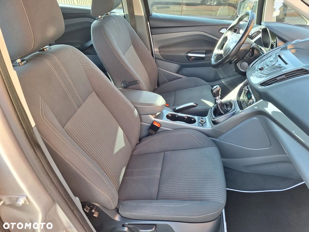 Ford C-MAX 1.6 TDCi Titanium - 29