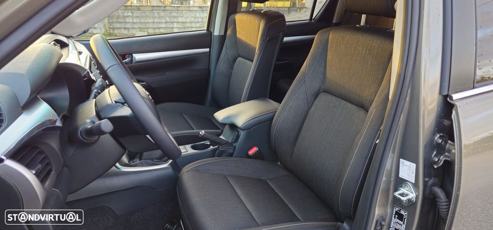 Toyota Hilux 4x4 Cabine Dupla Duty - 8