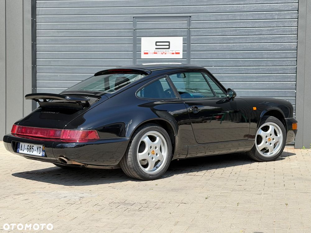 Porsche 911 4 - 4
