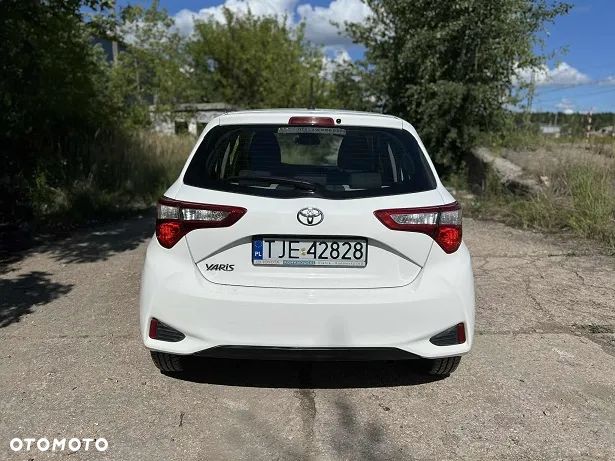 Toyota Yaris 1.5 Active - 4