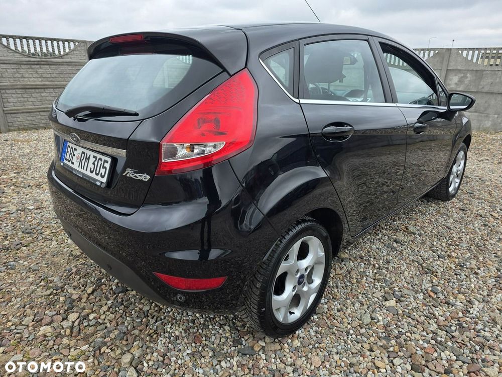 Ford Fiesta - 4