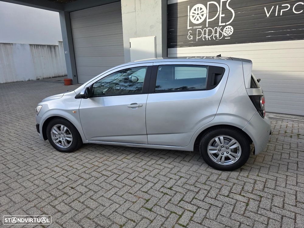 Chevrolet Aveo 1.3 VCDi LTZ - 7