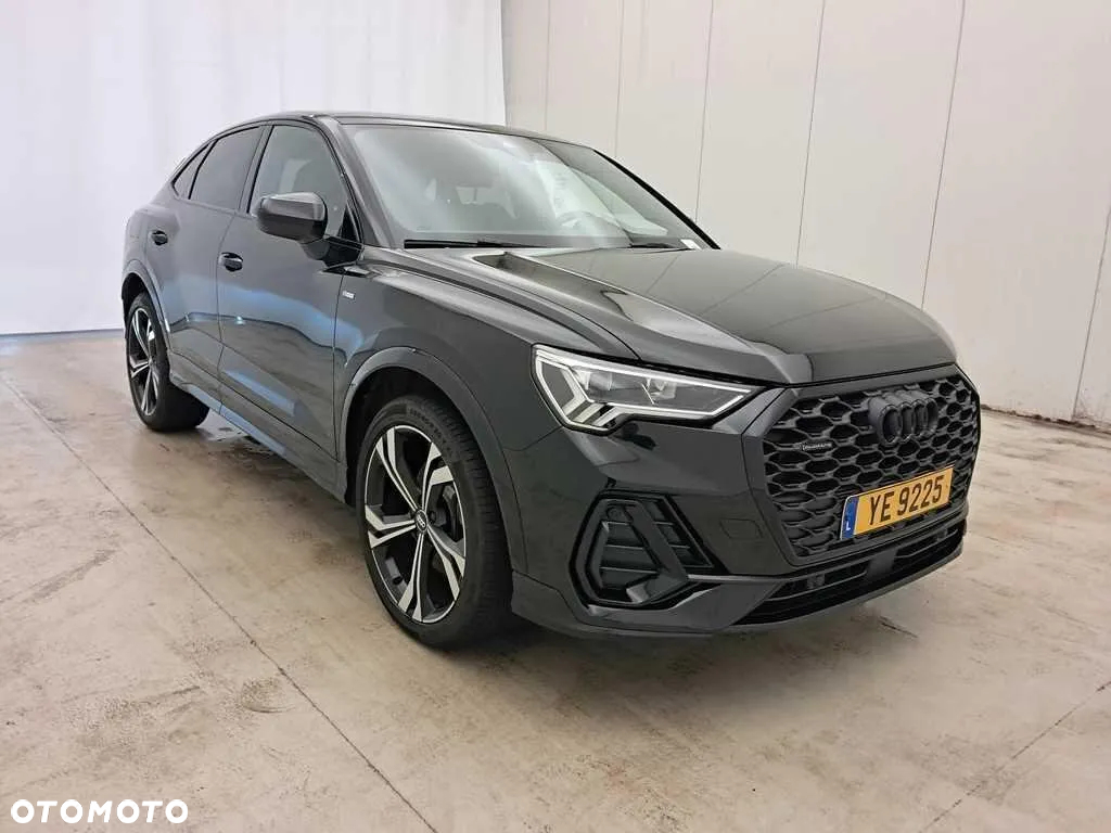Audi Q3 Sportback 40 TDI Quattro S Line S tronic - 3
