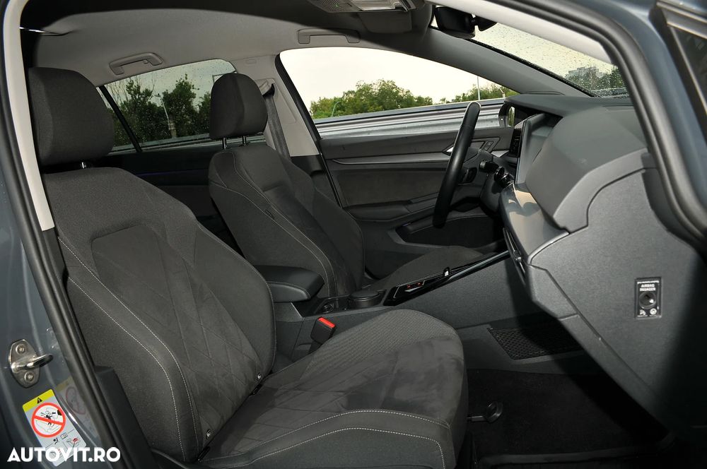 Volkswagen Golf 1.5 eTSI ACT DSG MHEV Style - 13