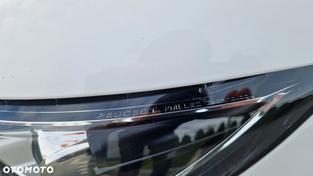 Peugeot 308 ver-1-6-bluehdi-allure-s-s-eat6 - 21