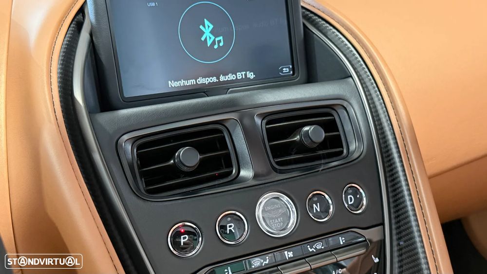 Aston Martin DBS Volante Superleggera - 37