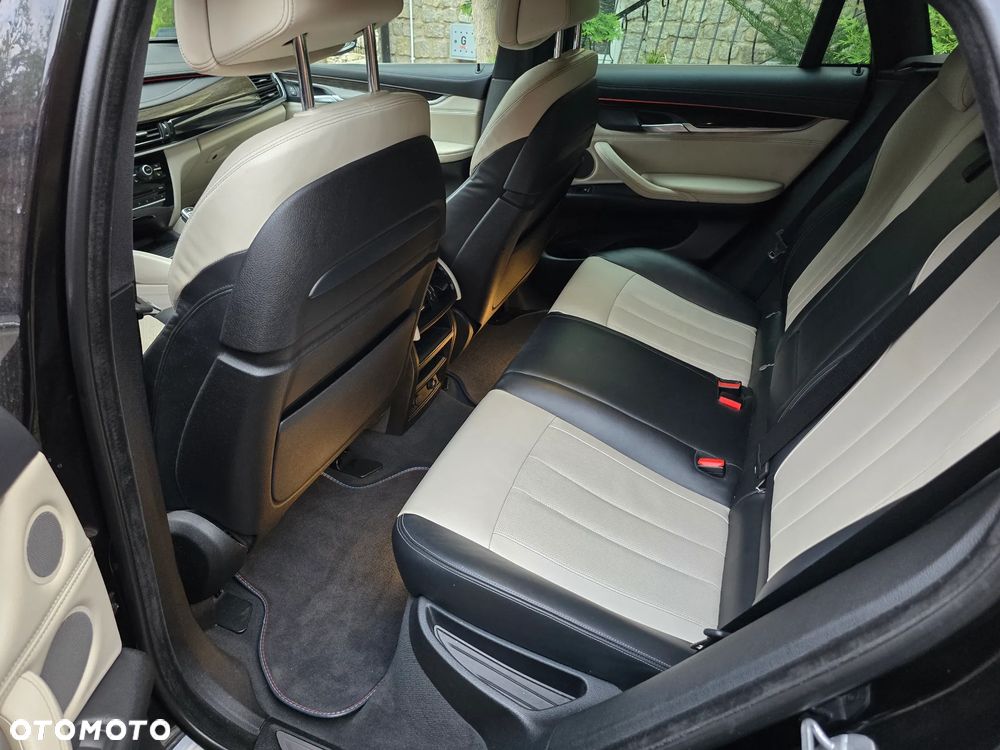 BMW X6 xDrive40d - 8