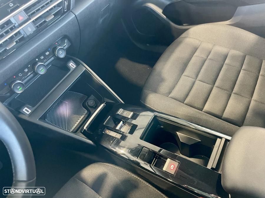 Citroën C4 1.2 Hybrid Plus e-DSC6 - 14