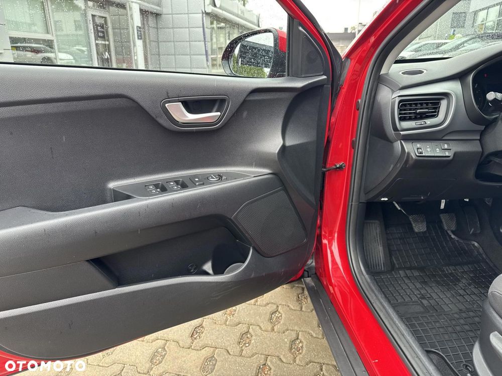 Kia Stonic 1.2 M - 10