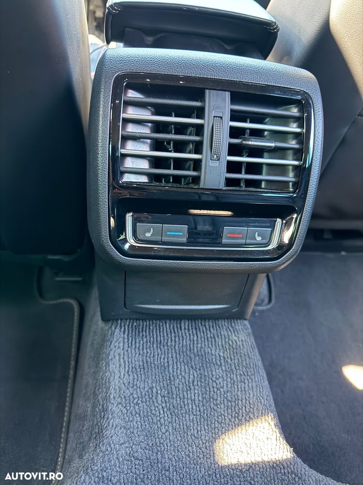 Volkswagen Passat 2.0 TDI DSG 4Motion R Executive - 9