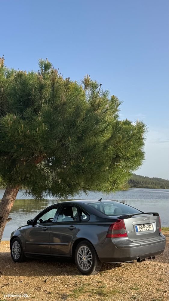 Volvo S40 2.0 D Nível 2 - 5