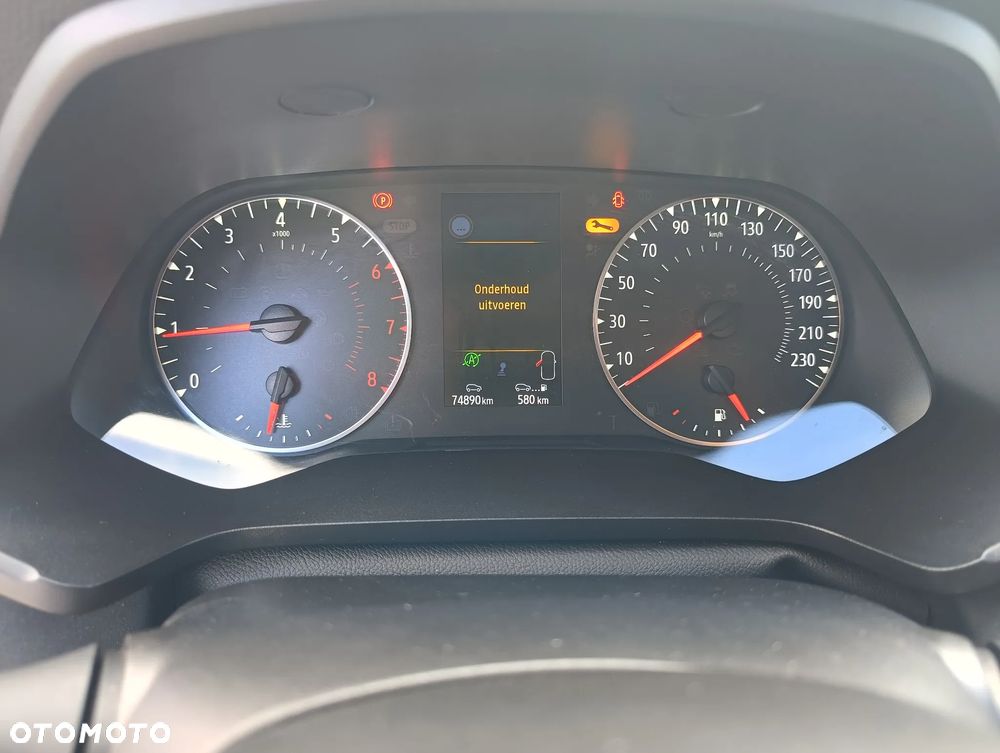 Renault Captur 1.0 TCe Equilibre - 26