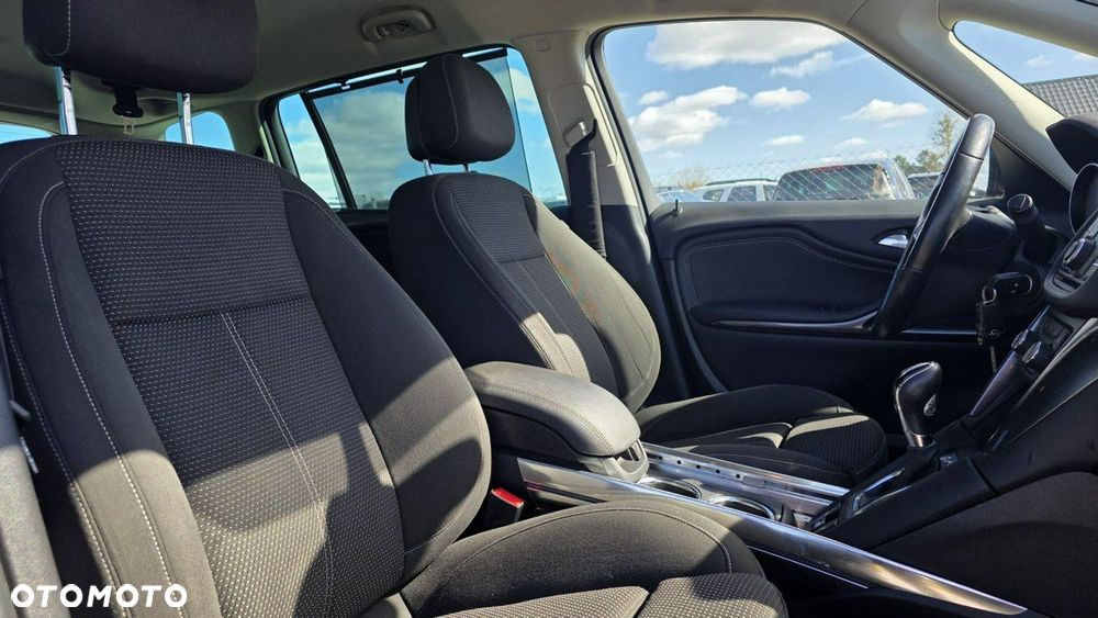 Opel Zafira - 18