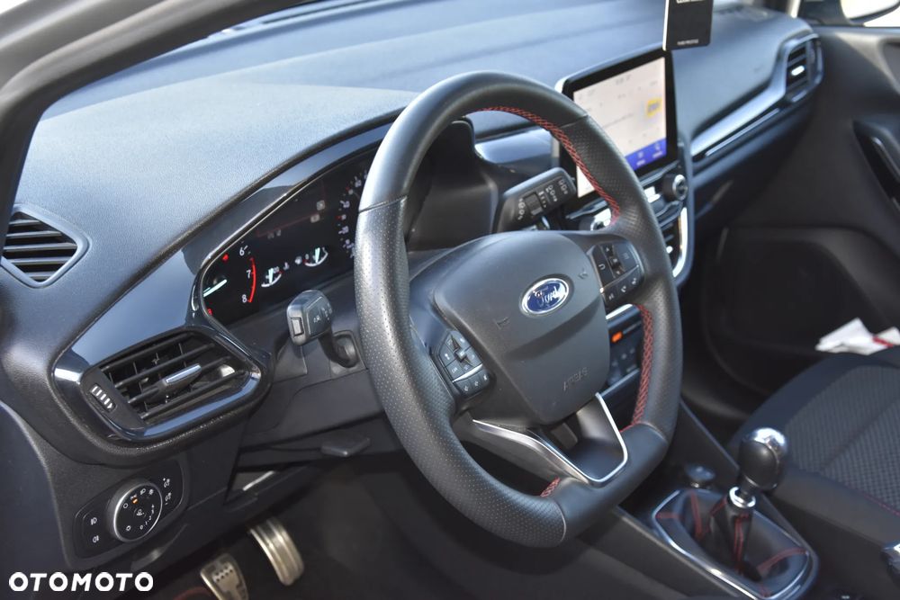 Ford Fiesta - 21