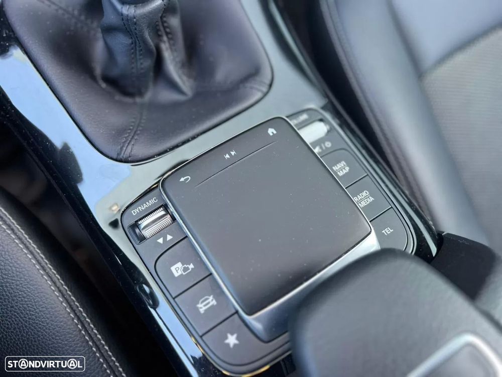 Mercedes-Benz CLA 180 d Shooting Brake Style - 14