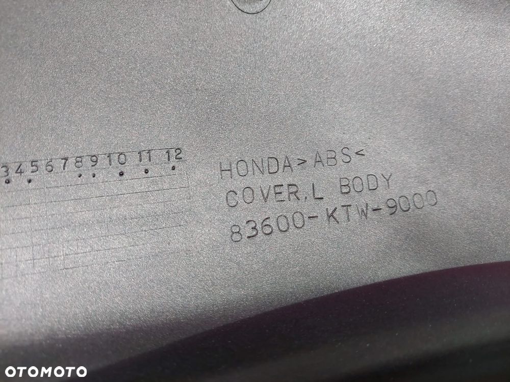Owiewka lewa bok ogon Honda SH 300i - 3