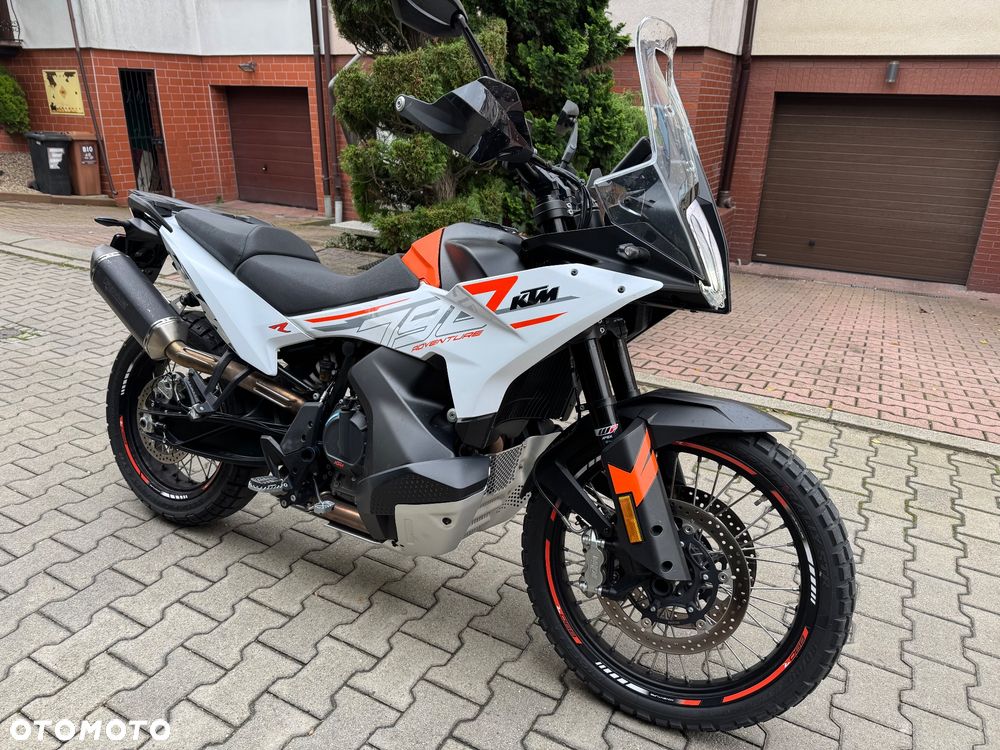 KTM Adventure - 3
