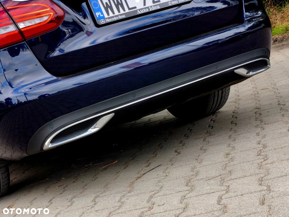 Mercedes-Benz Klasa C 200 d T 9G-TRONIC Exclusive - 29