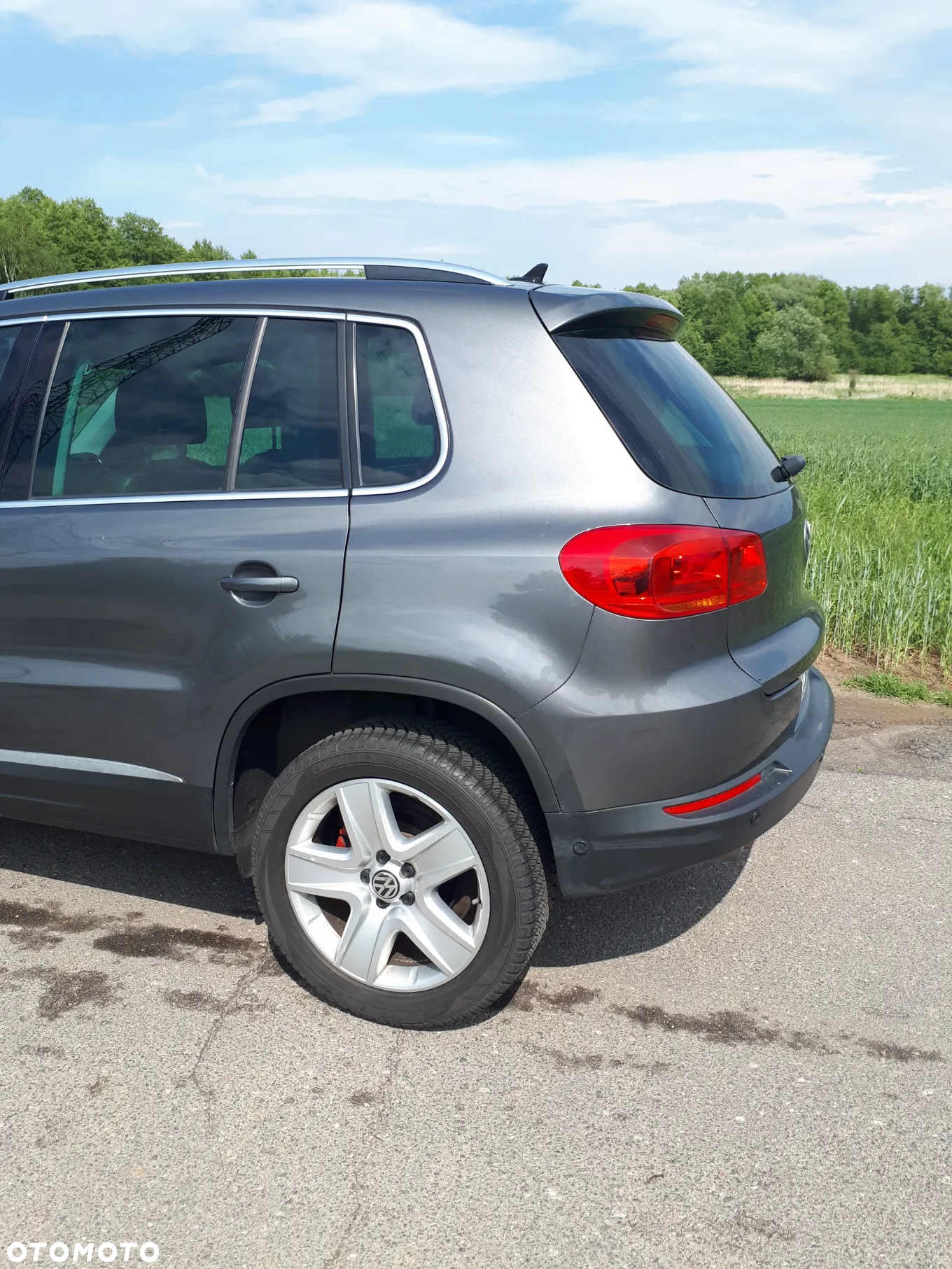 Volkswagen Tiguan 2.0 TDI DPF 4Motion BlueMotion Technology DSG Track & Style - 6