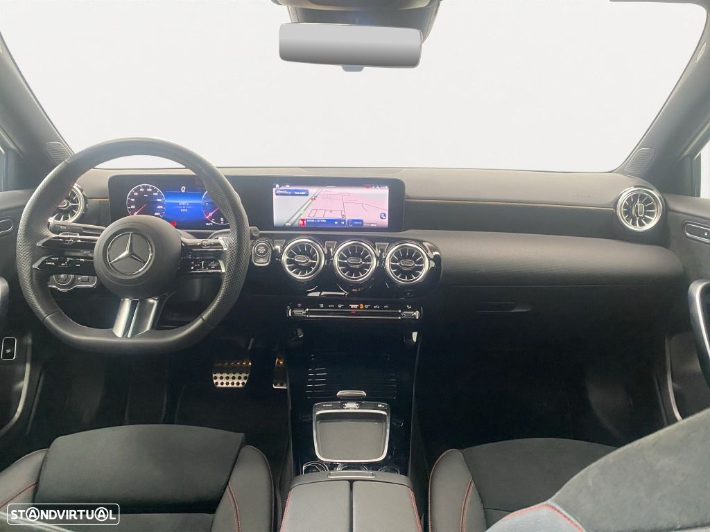 Mercedes-Benz A 200 - 11