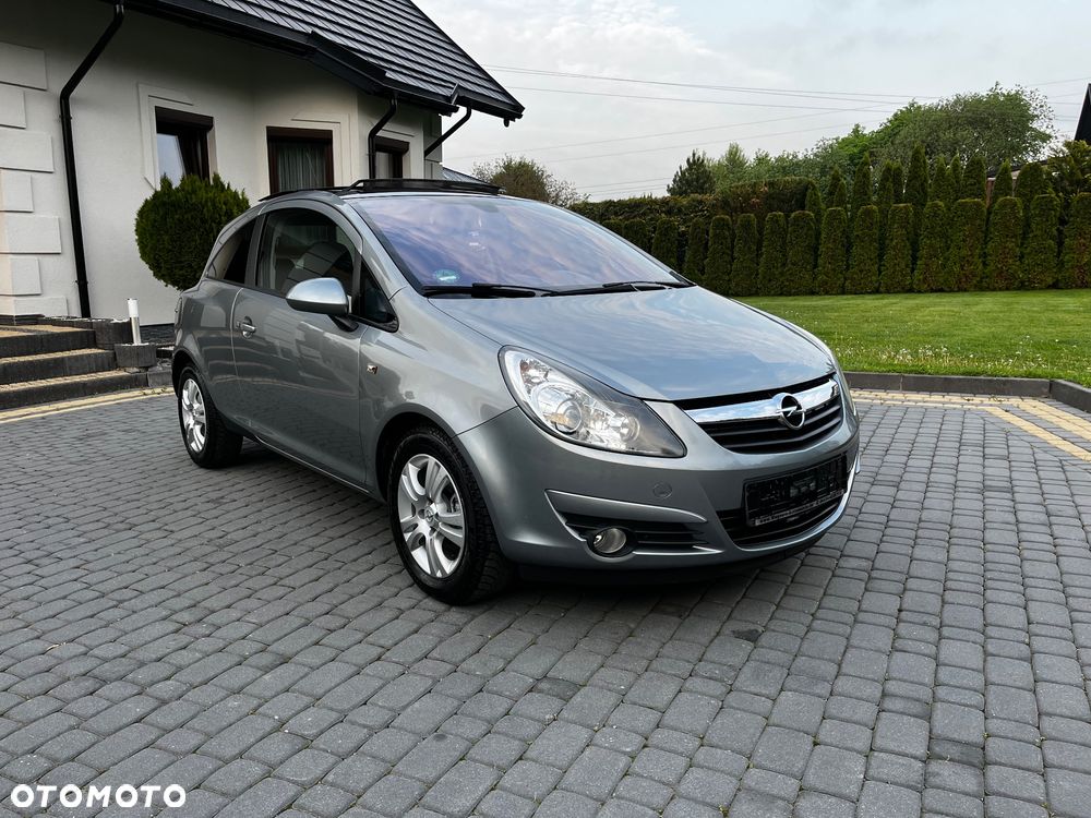 Opel Corsa 1.4 16V Edition - 2