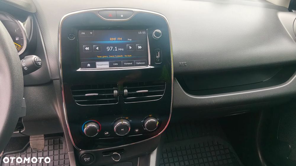 Renault Clio 1.2 16V 75 Business - 8