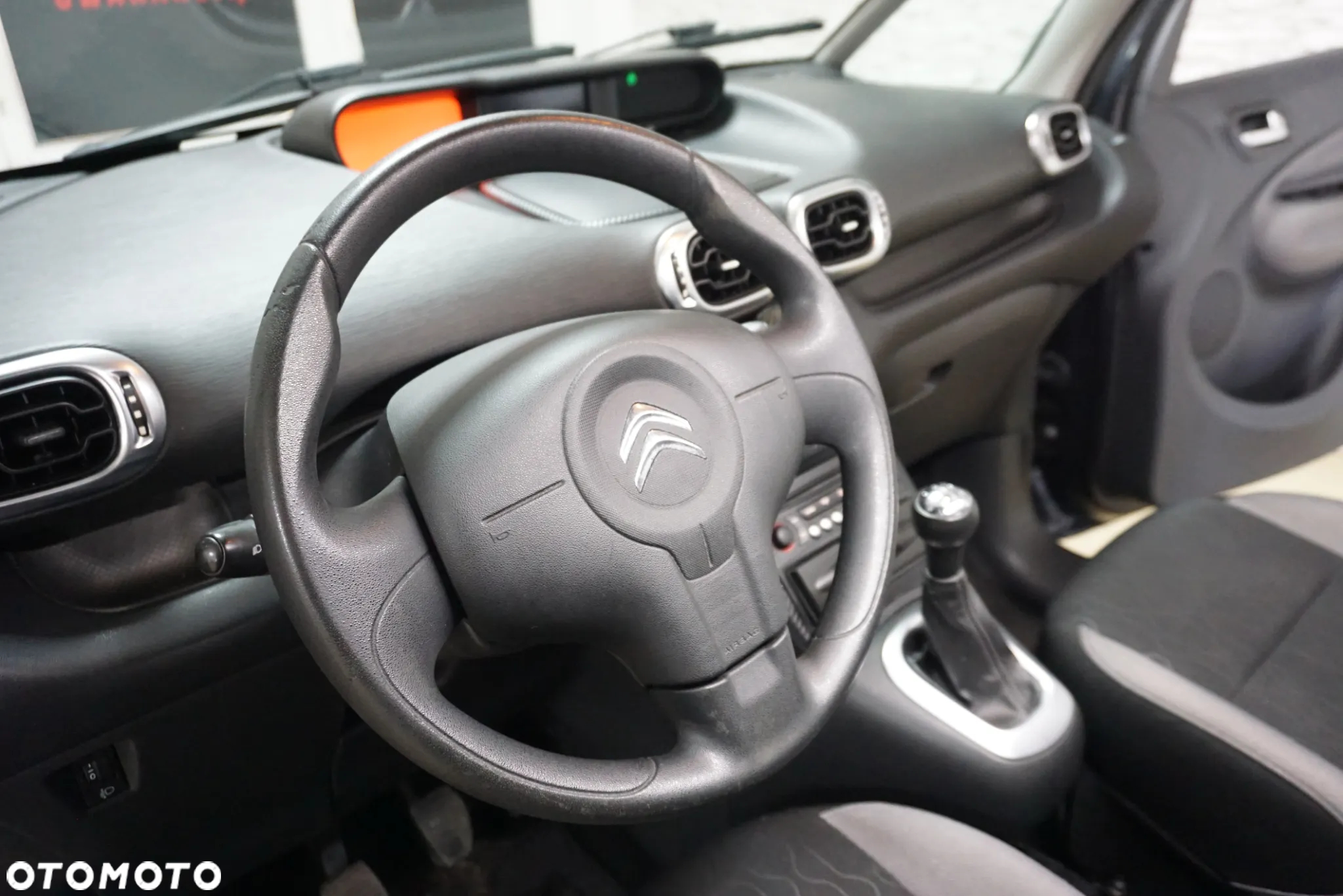 Citroën C3 Picasso 1.6 HDi Seduction - 16