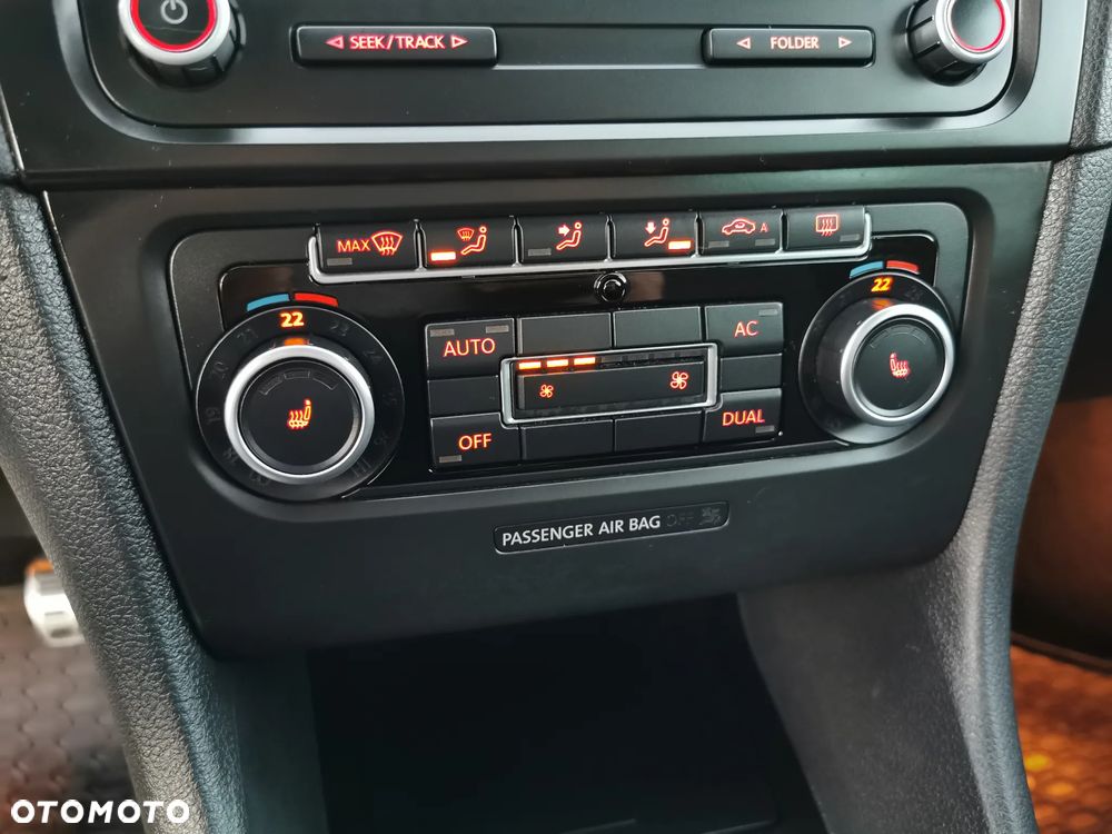 Volkswagen Golf - 27