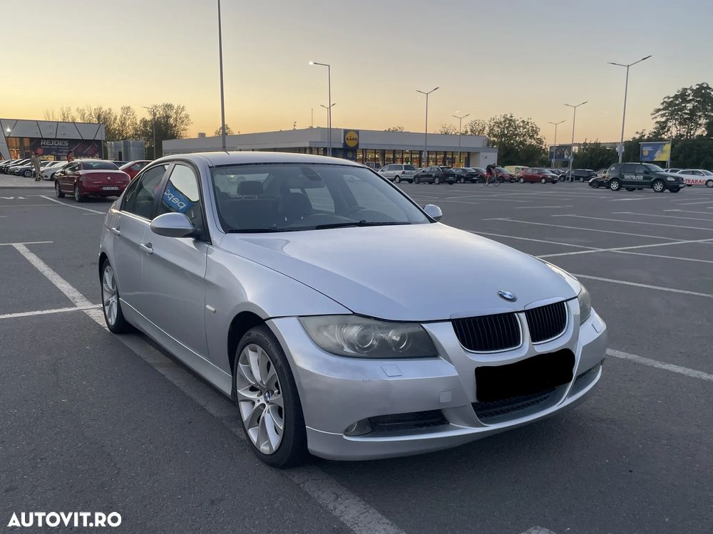 BMW Seria 3 320d - 8