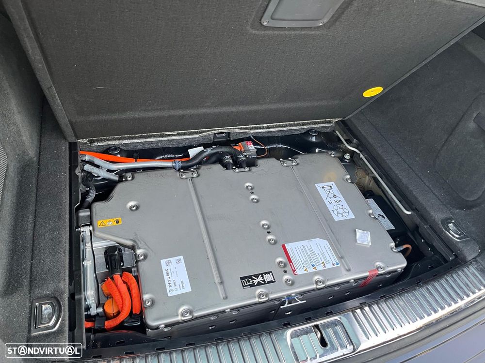 Porsche Cayenne S E-Hybrid - 24