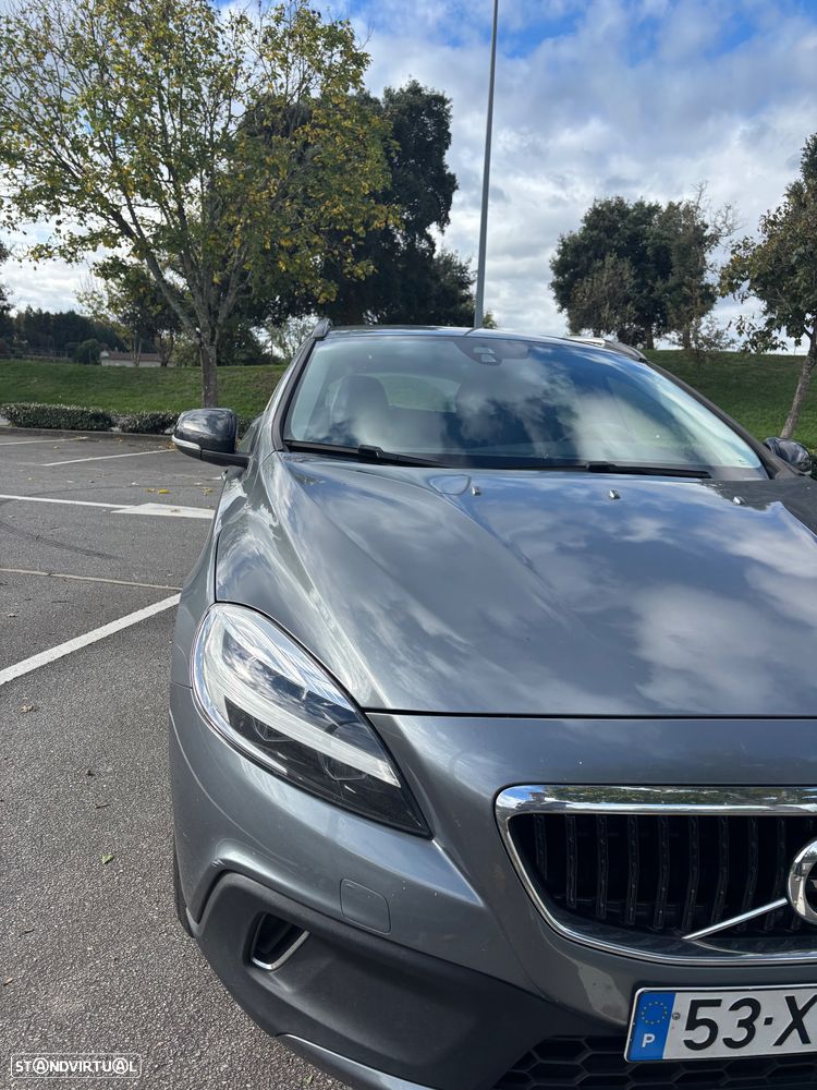 Volvo V40 2.0 D3 Kinetic Geartronic - 2