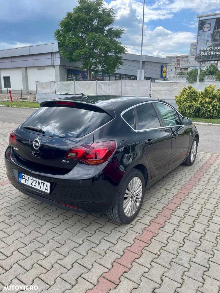 Opel Astra - 12