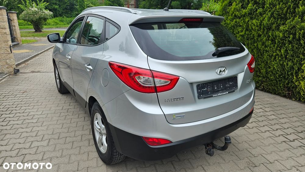 Hyundai ix35 1.6 2WD Fifa World Cup Edition - 8