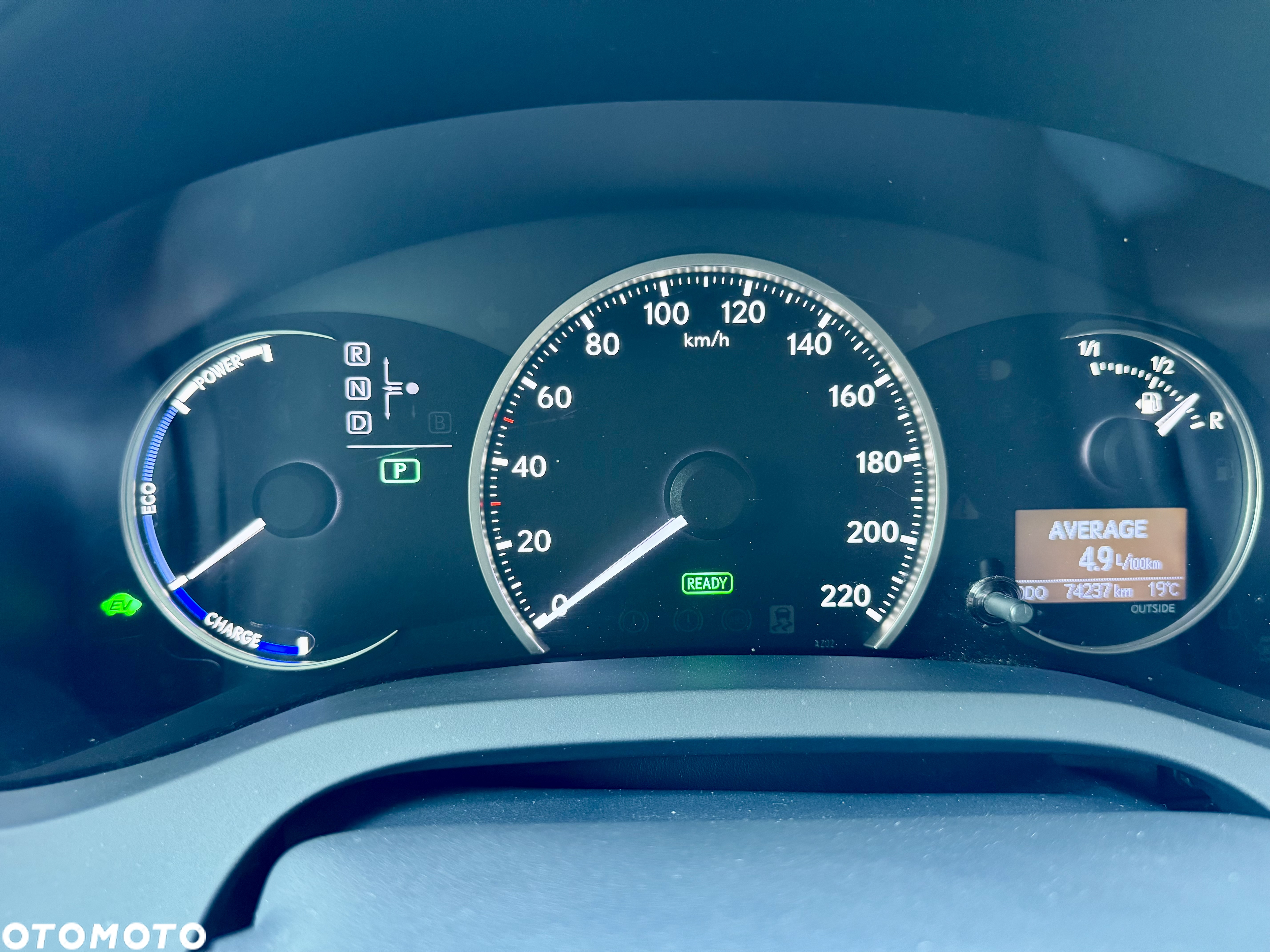 Lexus CT - 20