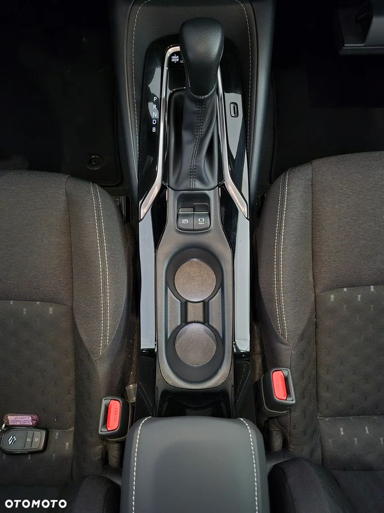 Suzuki Swace 1.8 Hybrid Elegance CVT - 17