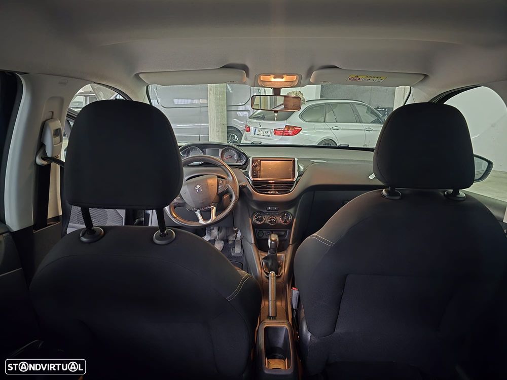 Peugeot 208 1.2 PureTech Style - 11