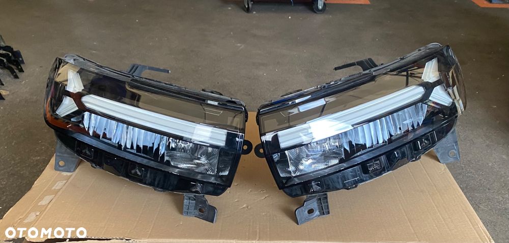 DACIA DUSTER DASTER 3 III 2 sztuki LAMPY PRZEDNIE Kompletna LAMPA PRZEDNIA PRAWA LEWA  REFLEKTOR PRAWY lewy PRZÓD  EUROPA lreflektory FULL LED LEDOWE FULLLED 260107725R 260603515R  Wwa - 2
