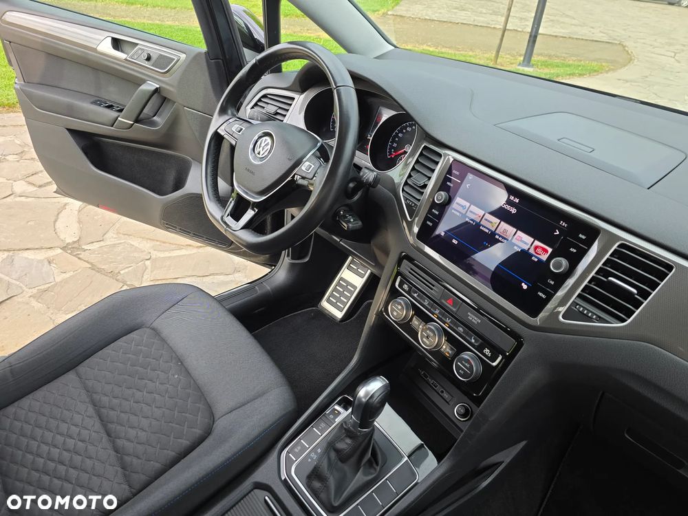 Volkswagen Golf Sportsvan 2.0 TDI SCR DSG Join - 21