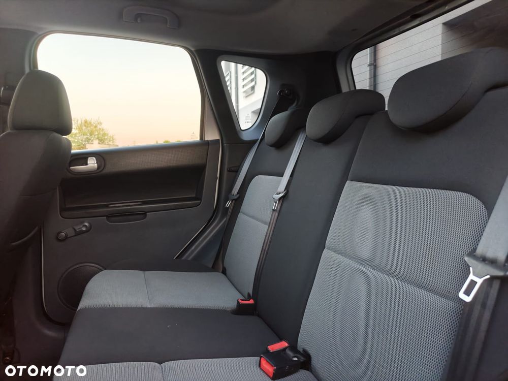 Mitsubishi Colt 1.3 Invite Edition Gold - 22
