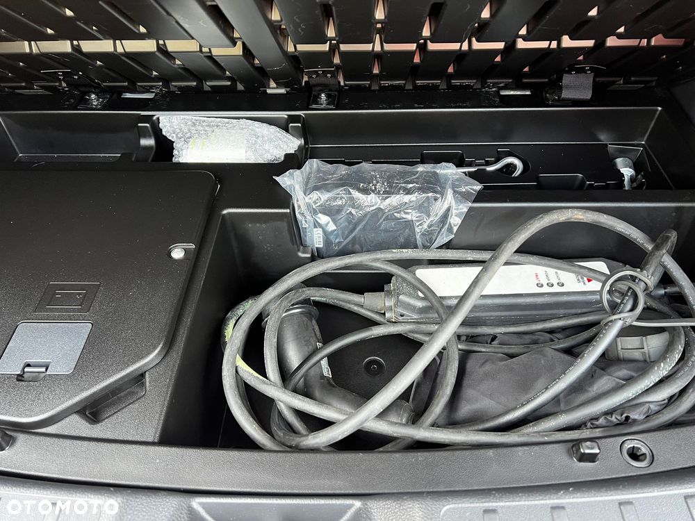 Mitsubishi Eclipse Cross 4WD Plus Select - 24