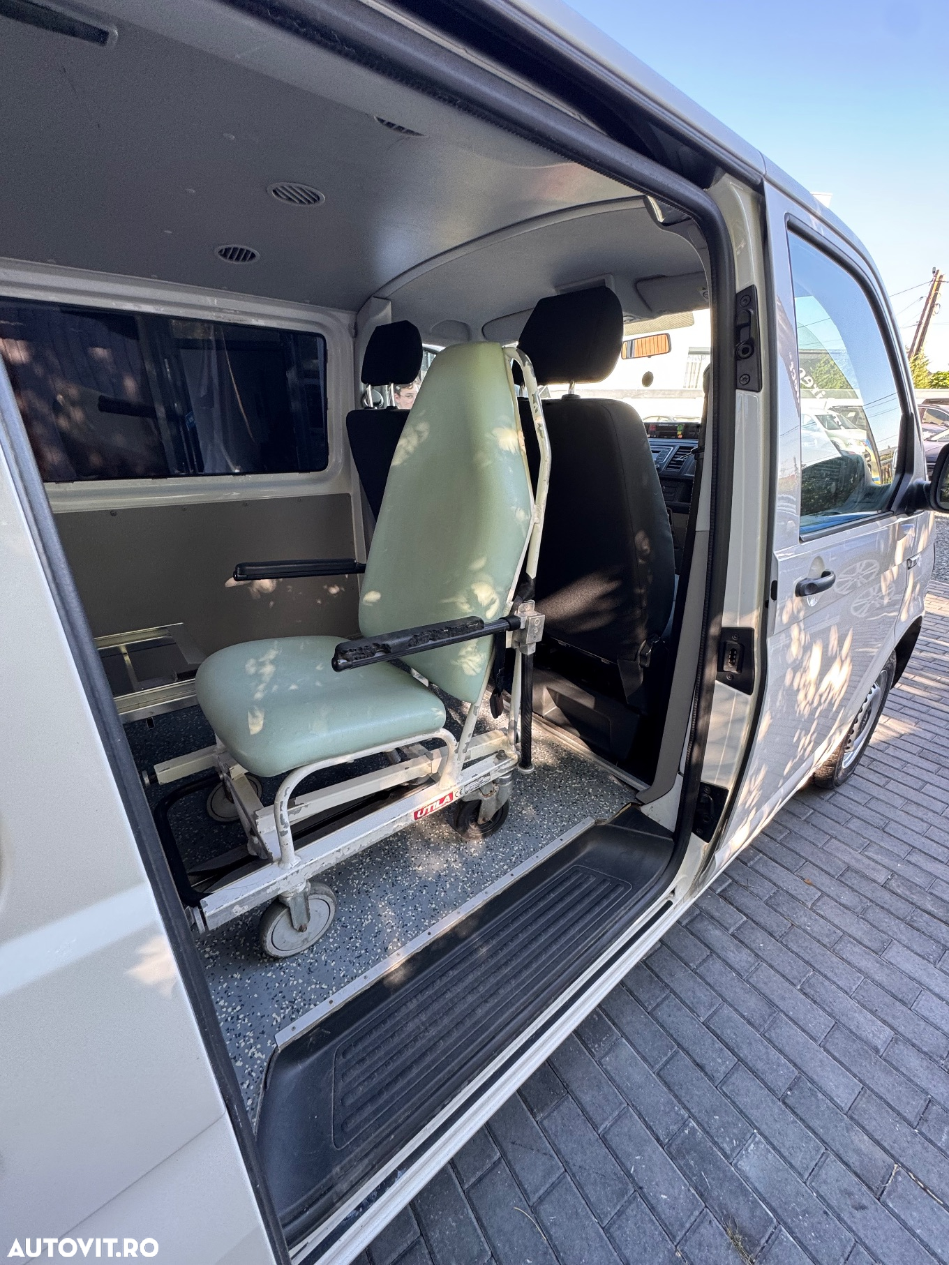 Volkswagen Transporter Multivan T6 2.0 TDI 75 kW KR Comfortline - 13