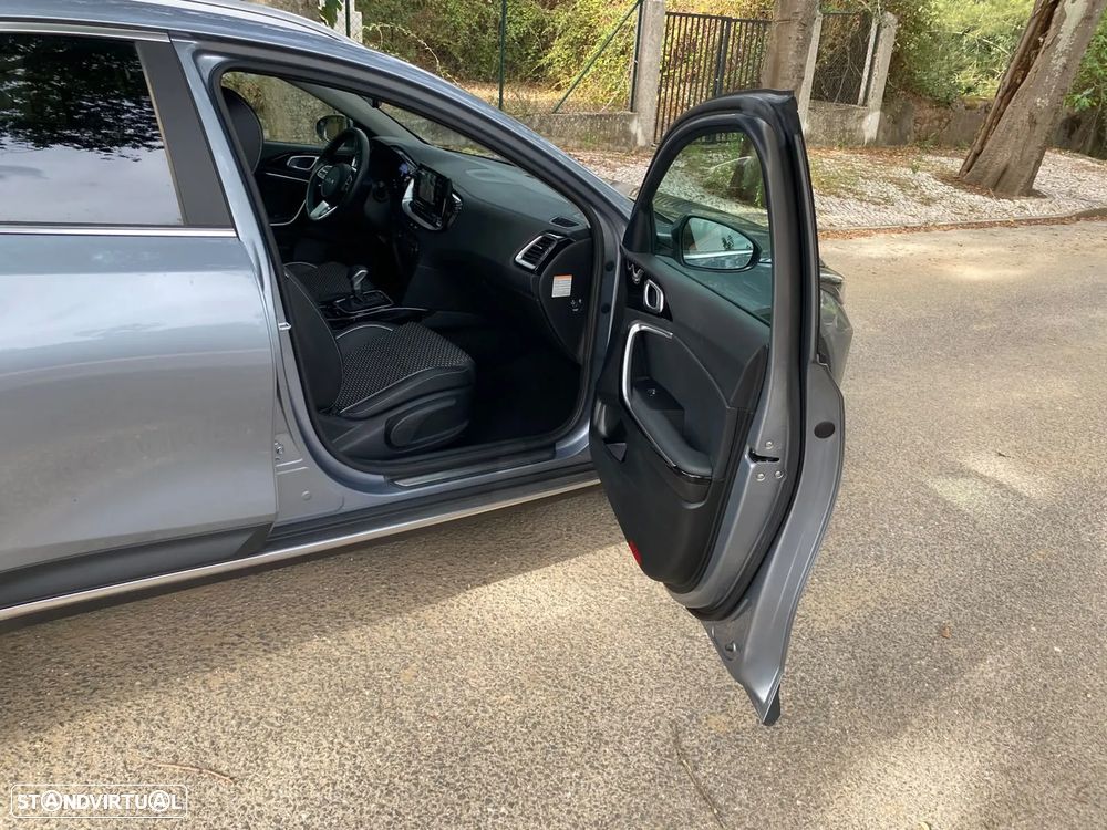 Kia XCeed 1.0 T-GDi Tech 7DCT - 35