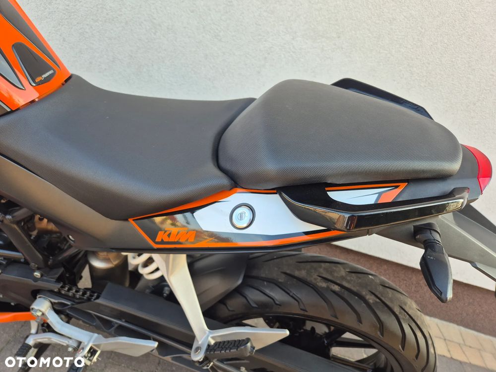 KTM Duke - 15