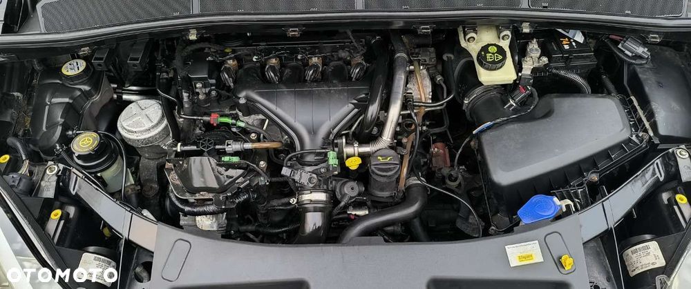 Ford Galaxy - 15